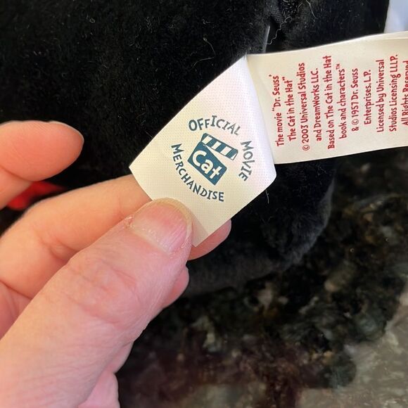 The Cat In The Hat Plush Universal Studios-Dreamworks. Size 19” - Picture 7 of 8